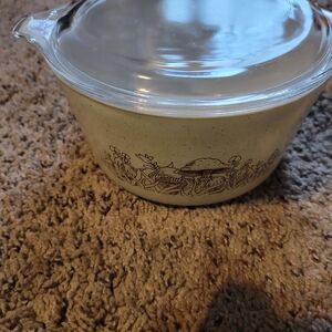 Vintage Pyrex Forest Fancies Mushroom Dish 473B